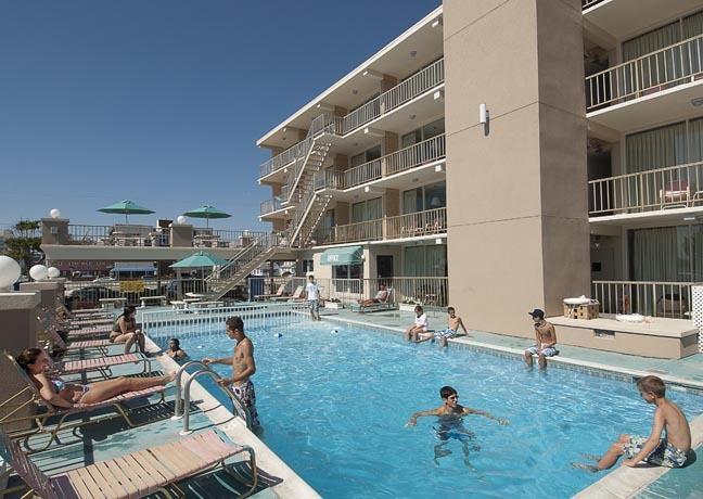 Aquarius Oceanfront Inn Вілдвуд Екстер'єр фото