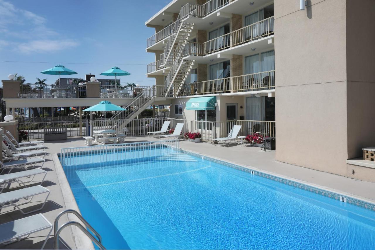 Aquarius Oceanfront Inn Вілдвуд Екстер'єр фото